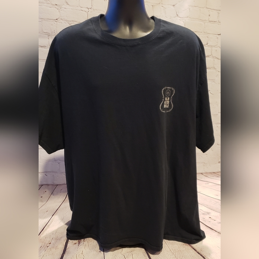 OLD GUYS RULE T-Shirt - Picture 2 of 4